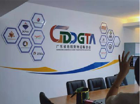  平利公司走廊文化墙如何设计布置？